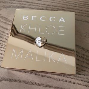 BECCA x Khloé Kardashian